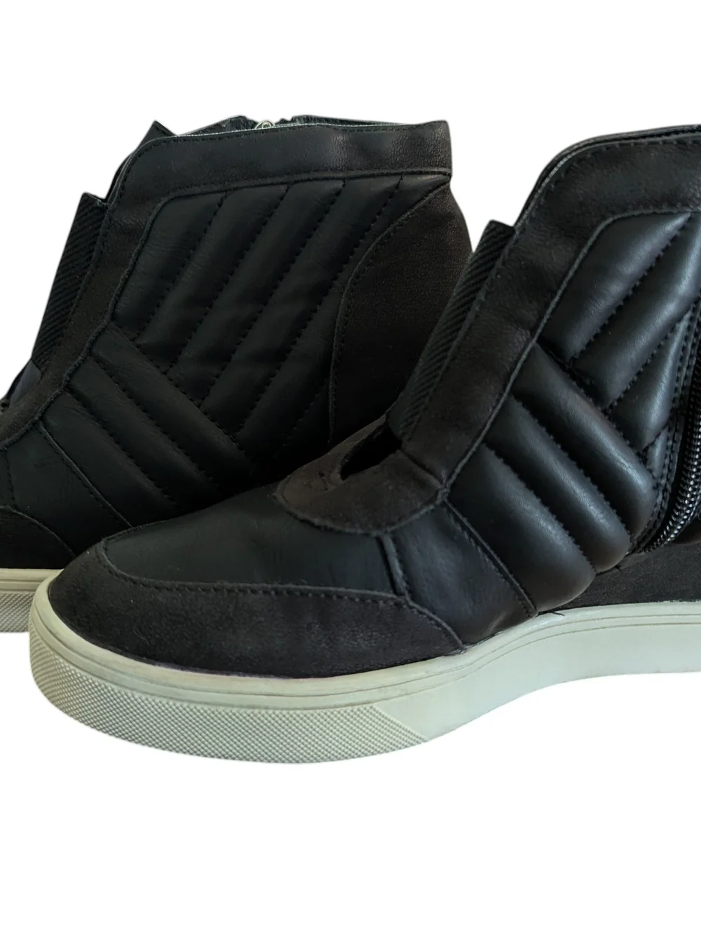 Mia Black Quilted Wedge Ankle Sneakers Stylish Zip Casual Women’s Shoes 8M